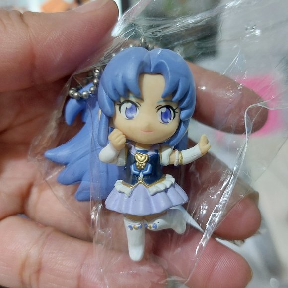 Cute Japanese Happy Anime Girl Toy Keychain or Bag Accessory - Picture 1 of 3